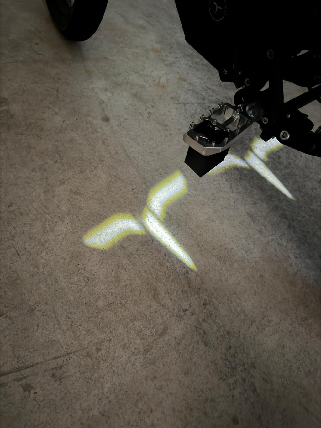 Talaria Logo Light